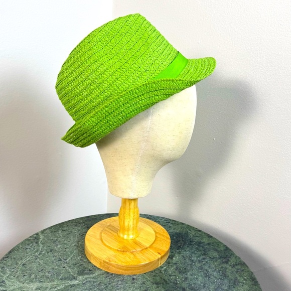 Fedora Vibrant Green Women's Straw Hat with green Ribbon Band Size OS - Picture 3 of 7